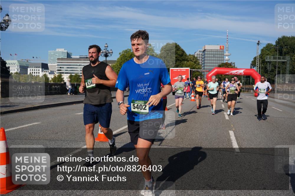 07.09.2025 - BARMER Alsterlauf Yannick Fuchs http://msf.ph/oto/8826403 07.09.2025 10:04:10 Laufen 834, 5402, 2723, 4771 meine-sportfotos.de
