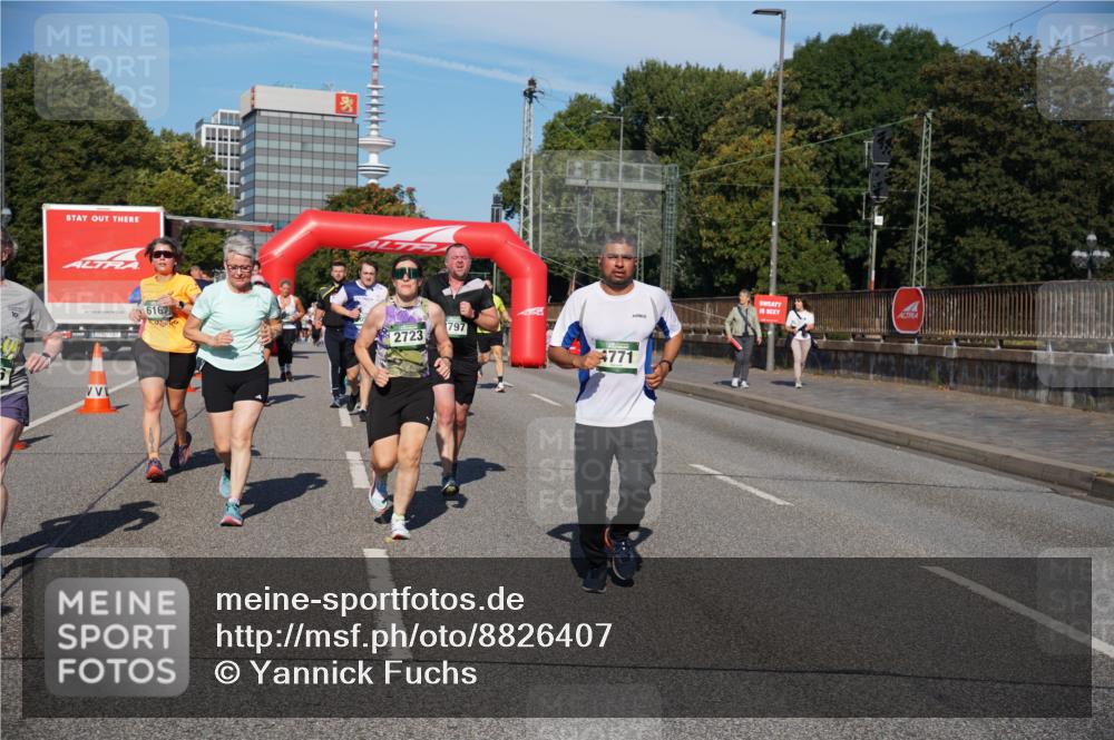 07.09.2025 - BARMER Alsterlauf Yannick Fuchs http://msf.ph/oto/8826407 07.09.2025 10:04:12 Laufen 6167, 2723, 797, 477 meine-sportfotos.de