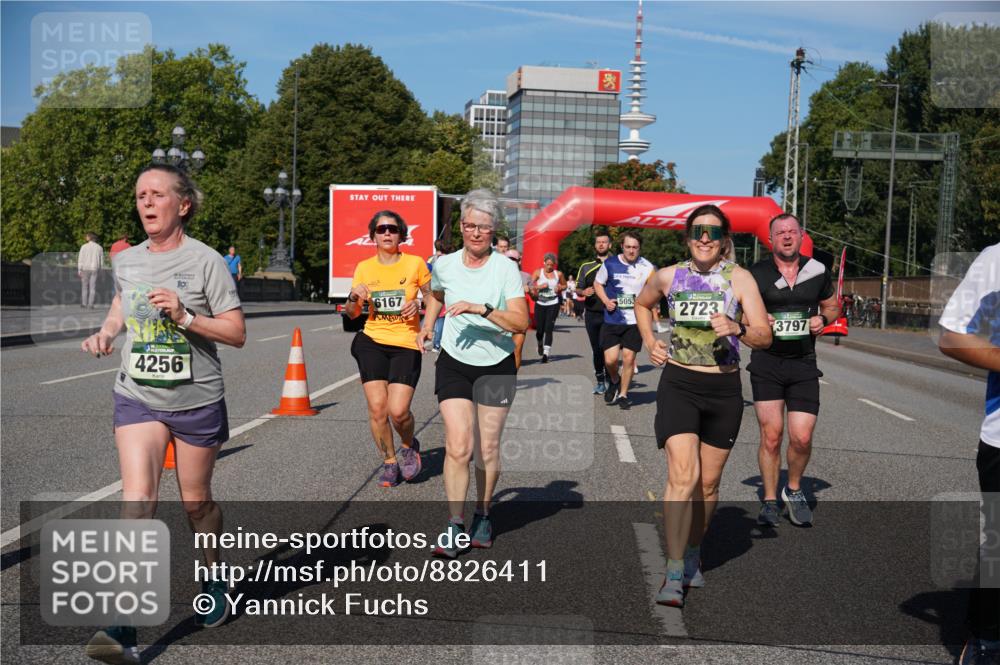 07.09.2025 - BARMER Alsterlauf Yannick Fuchs http://msf.ph/oto/8826411 07.09.2025 10:04:12 Laufen 10, 4256, 6167, 5053, 2723, 3797 meine-sportfotos.de