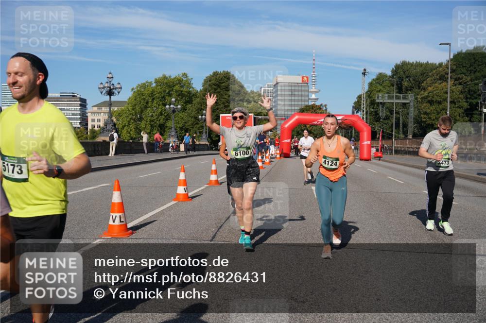 07.09.2025 - BARMER Alsterlauf Yannick Fuchs http://msf.ph/oto/8826431 07.09.2025 10:04:19 Laufen 5173, 6100, 4124, 3473 meine-sportfotos.de