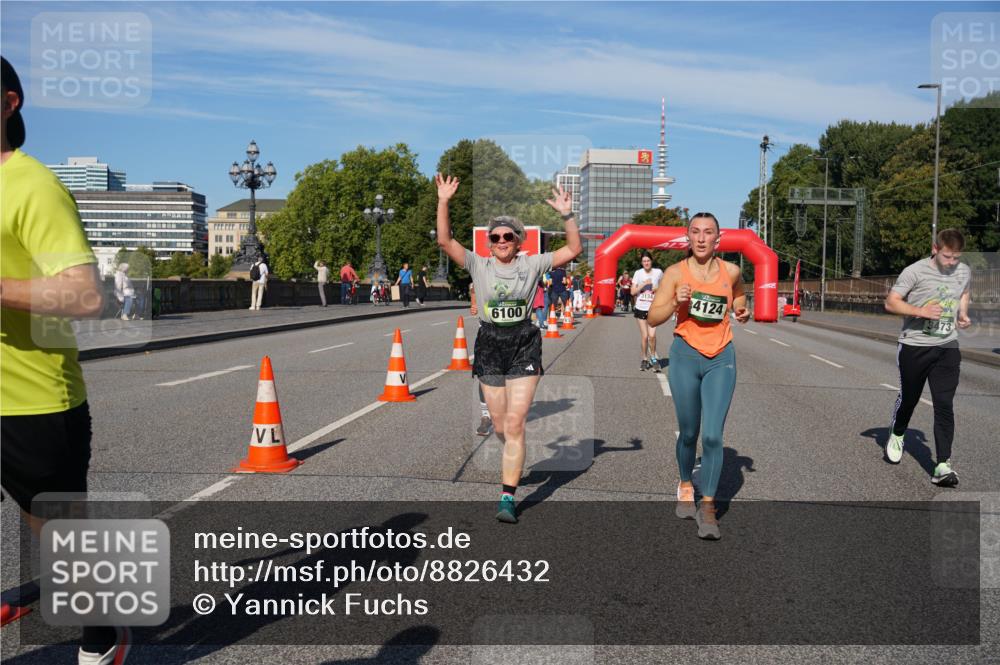 07.09.2025 - BARMER Alsterlauf Yannick Fuchs http://msf.ph/oto/8826432 07.09.2025 10:04:19 Laufen 6100, 3134, 4124 meine-sportfotos.de