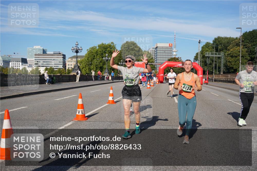 07.09.2025 - BARMER Alsterlauf Yannick Fuchs http://msf.ph/oto/8826433 07.09.2025 10:04:19 Laufen 6100, 4124, 3473 meine-sportfotos.de