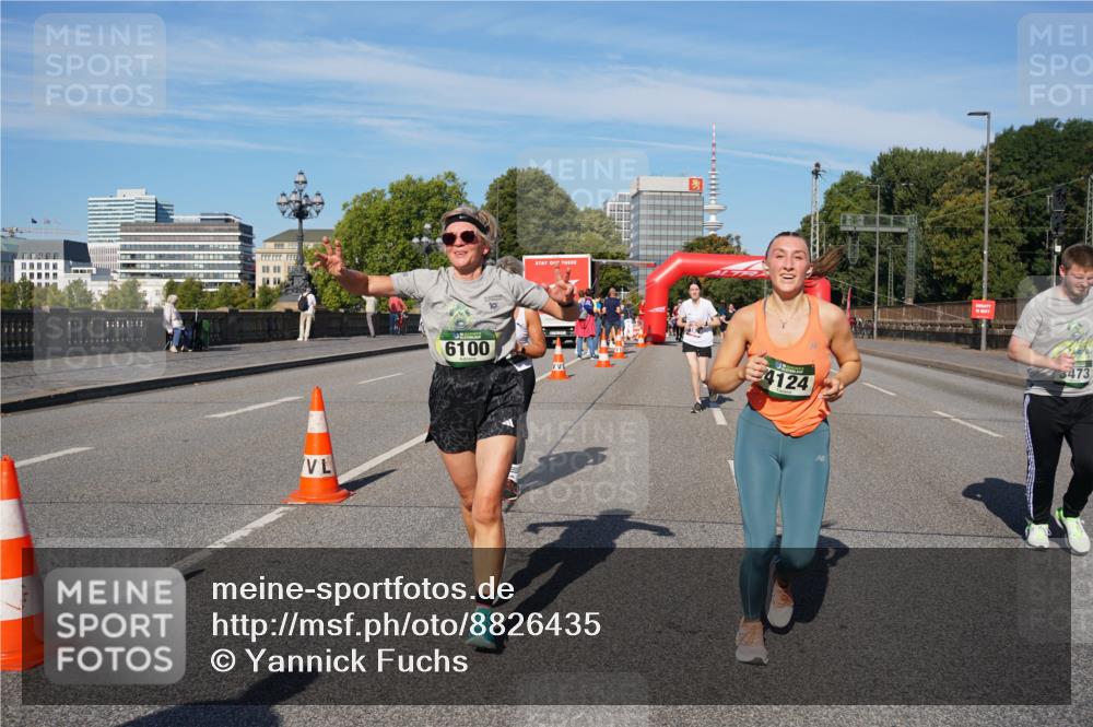 07.09.2025 - BARMER Alsterlauf Yannick Fuchs http://msf.ph/oto/8826435 07.09.2025 10:04:20 Laufen 10, 6100, 4124, 3473 meine-sportfotos.de