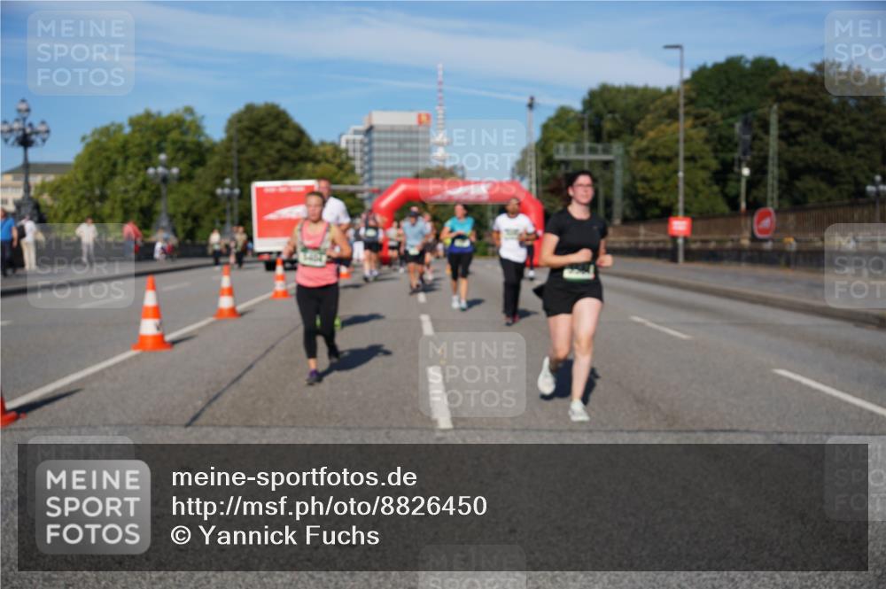 07.09.2025 - BARMER Alsterlauf Yannick Fuchs http://msf.ph/oto/8826450 07.09.2025 10:04:30 Laufen  meine-sportfotos.de