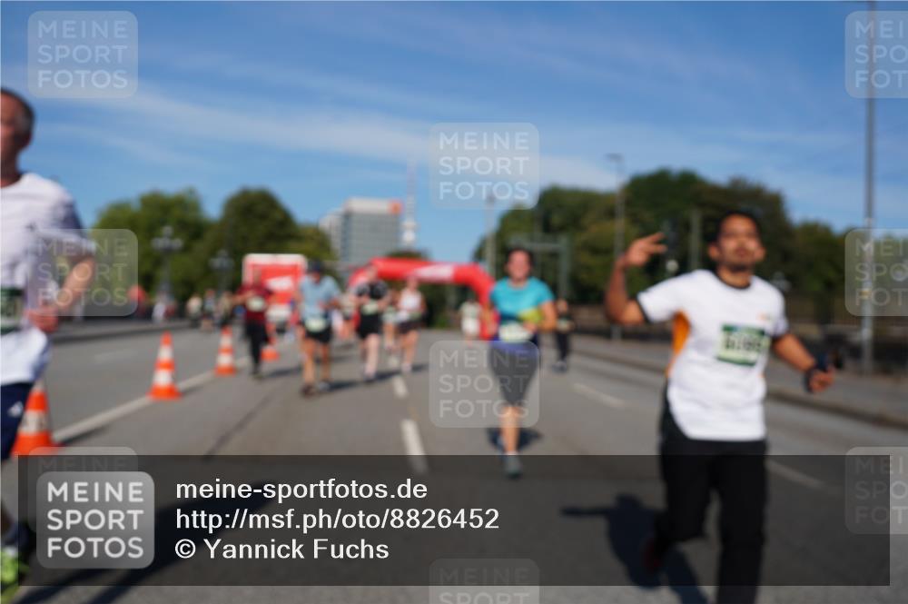 07.09.2025 - BARMER Alsterlauf Yannick Fuchs http://msf.ph/oto/8826452 07.09.2025 10:04:33 Laufen  meine-sportfotos.de