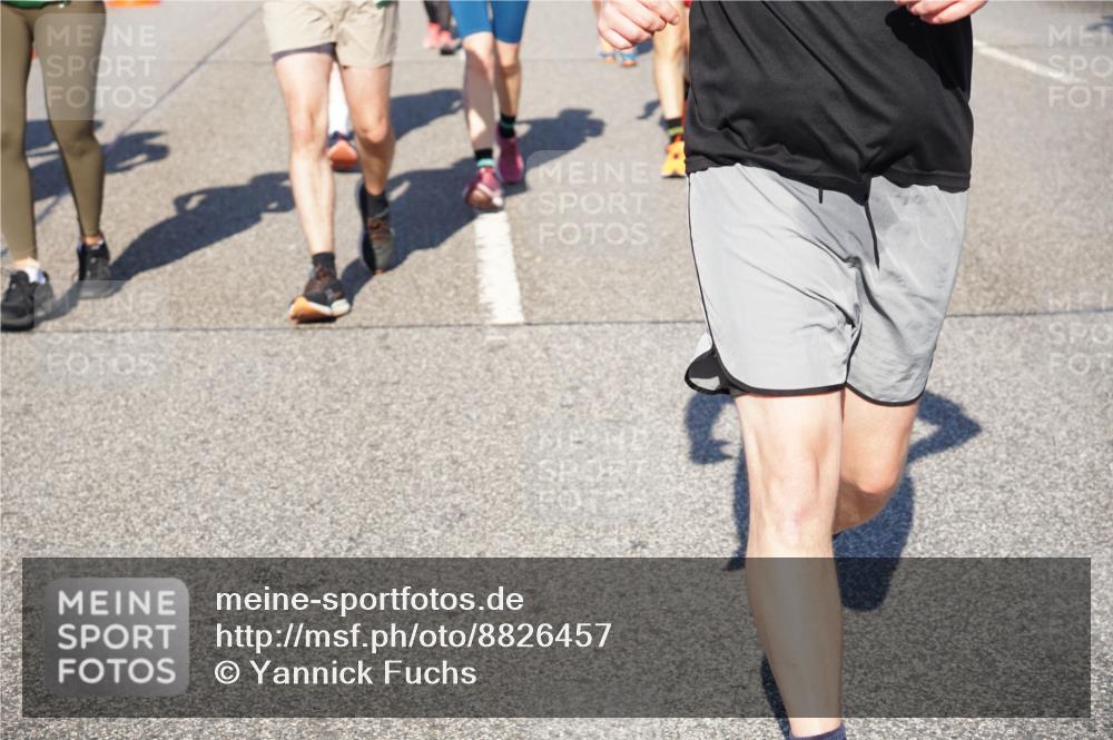 07.09.2025 - BARMER Alsterlauf Yannick Fuchs http://msf.ph/oto/8826457 07.09.2025 10:05:03 Laufen  meine-sportfotos.de