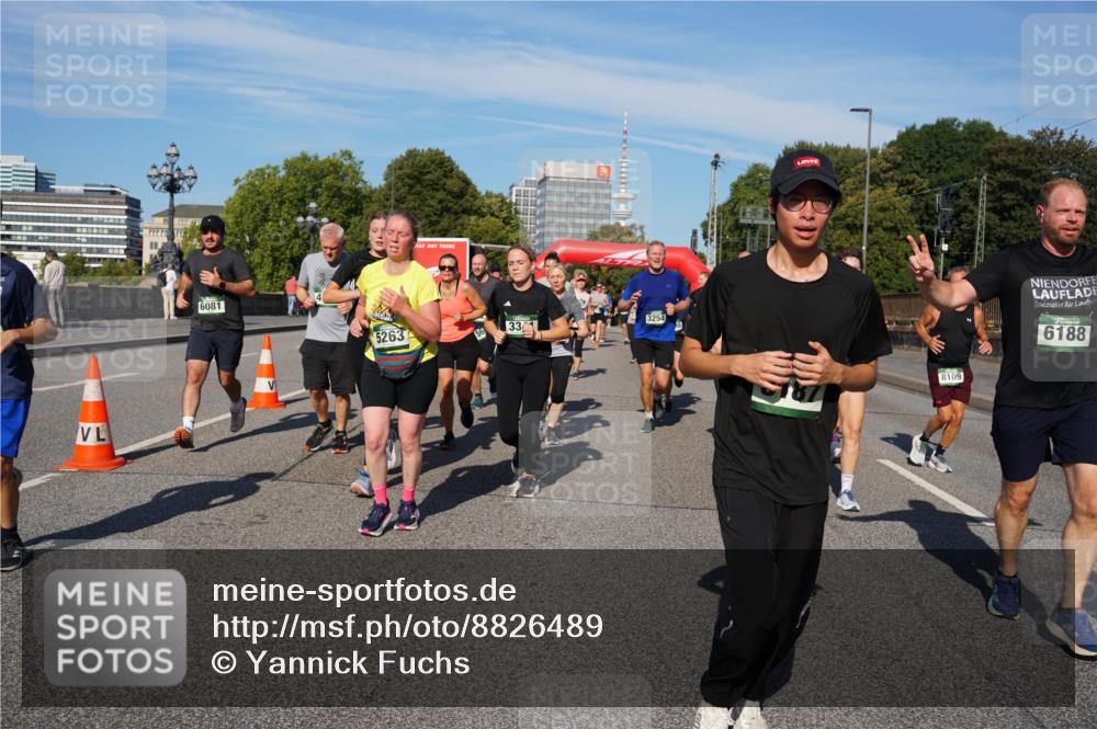 07.09.2025 - BARMER Alsterlauf Yannick Fuchs http://msf.ph/oto/8826489 07.09.2025 10:05:16 Laufen 6081, 5263, 33, 3254, 8109, 6188 meine-sportfotos.de