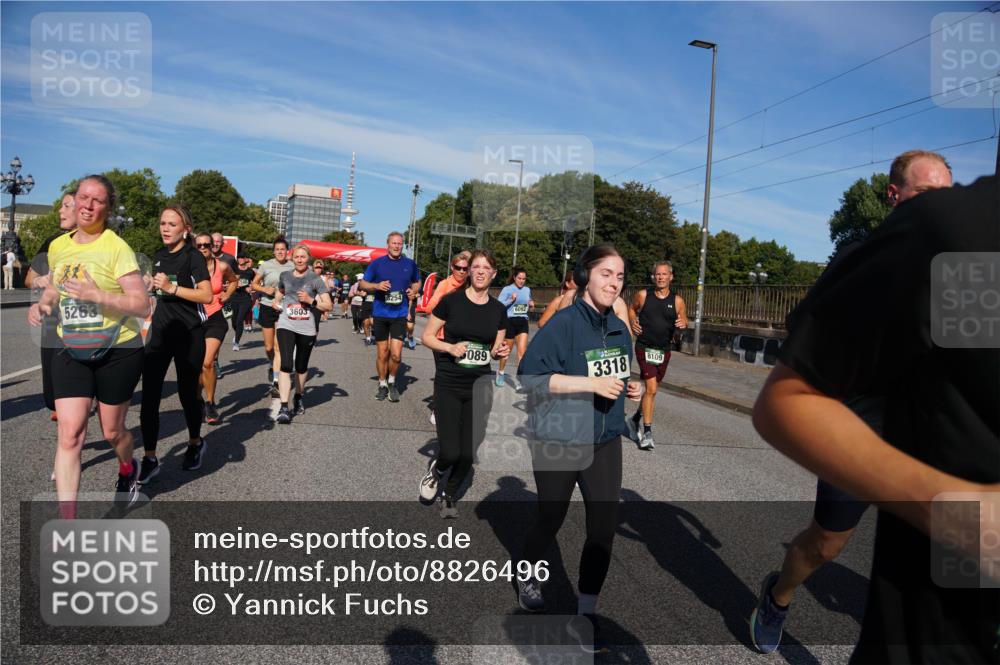 07.09.2025 - BARMER Alsterlauf Yannick Fuchs http://msf.ph/oto/8826496 07.09.2025 10:05:17 Laufen 5263, 3603, 089, 6092, 3318, 8109 meine-sportfotos.de