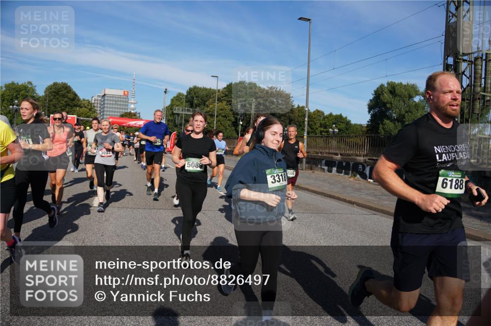07.09.2025 - BARMER Alsterlauf Yannick Fuchs http://msf.ph/oto/8826497 07.09.2025 10:05:17 Laufen 3603, 254, 5089, 3318, 109, 6188 meine-sportfotos.de