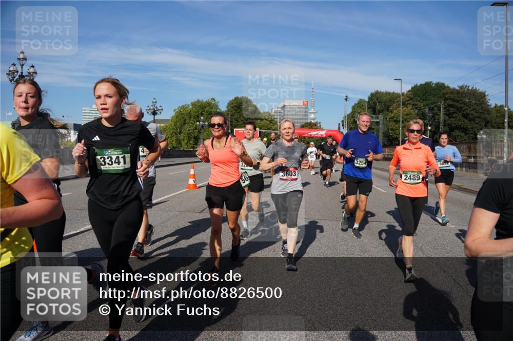 07.09.2025 - BARMER Alsterlauf Yannick Fuchs http://msf.ph/oto/8826500 07.09.2025 10:05:18 Laufen 3341, 4, 4, 56, 3603, 3254, 2489, 6092 meine-sportfotos.de