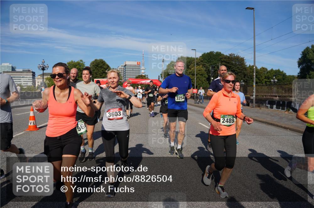 07.09.2025 - BARMER Alsterlauf Yannick Fuchs http://msf.ph/oto/8826504 07.09.2025 10:05:18 Laufen 56, 3603, 3254, 2489 meine-sportfotos.de