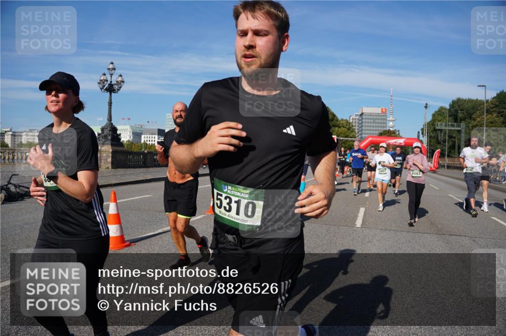 07.09.2025 - BARMER Alsterlauf Yannick Fuchs http://msf.ph/oto/8826526 07.09.2025 10:05:22 Laufen 36, 5310, 5867, 1221, 6046, 6083 meine-sportfotos.de
