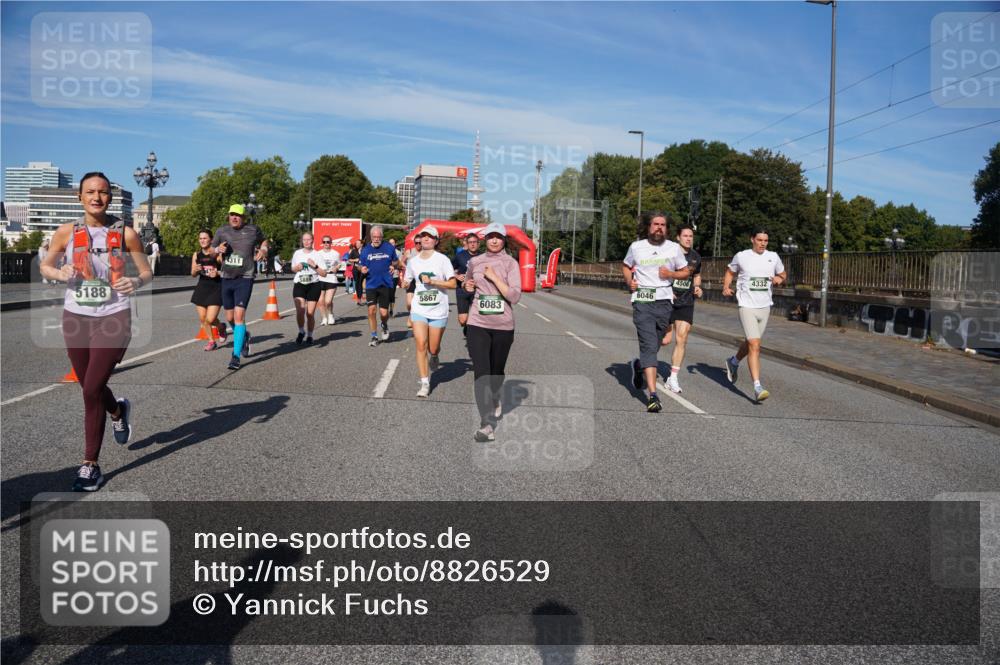 07.09.2025 - BARMER Alsterlauf Yannick Fuchs http://msf.ph/oto/8826529 07.09.2025 10:05:22 Laufen 5188, 4509, 6046, 5867, 6083, 4332 meine-sportfotos.de