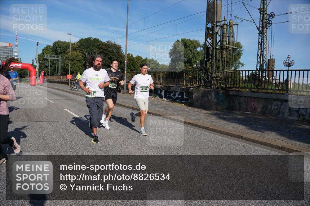 07.09.2025 - BARMER Alsterlauf Yannick Fuchs http://msf.ph/oto/8826534 07.09.2025 10:05:23 Laufen 6046, 4506, 4332 meine-sportfotos.de