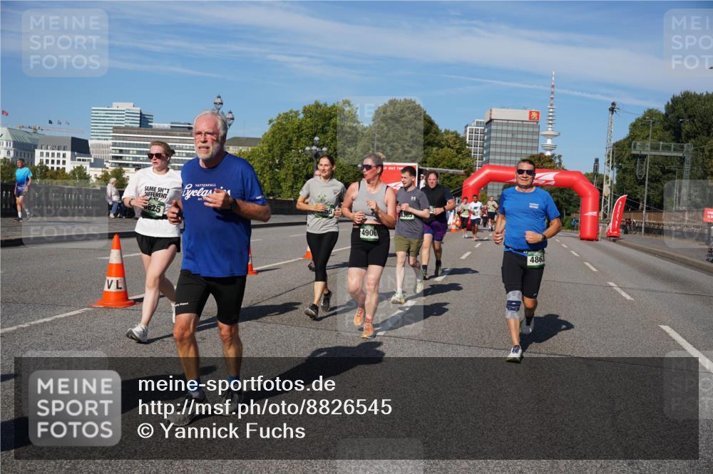 07.09.2025 - BARMER Alsterlauf Yannick Fuchs http://msf.ph/oto/8826545 07.09.2025 10:05:26 Laufen 74, 825, 4906, 8365, 4863 meine-sportfotos.de