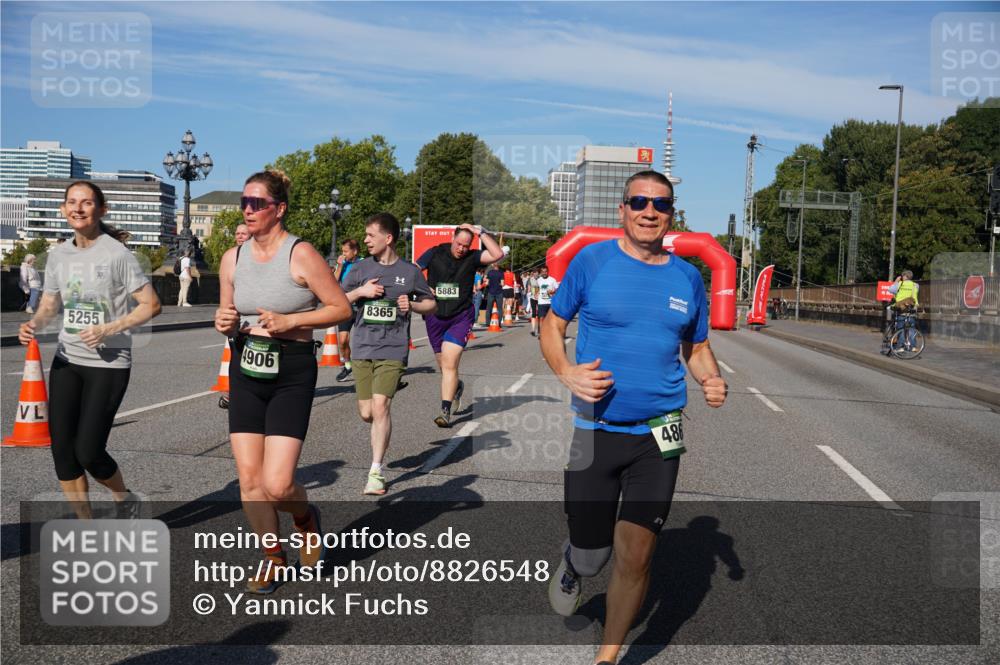 07.09.2025 - BARMER Alsterlauf Yannick Fuchs http://msf.ph/oto/8826548 07.09.2025 10:05:27 Laufen 5255, 4906, 8365, 5883, 486 meine-sportfotos.de