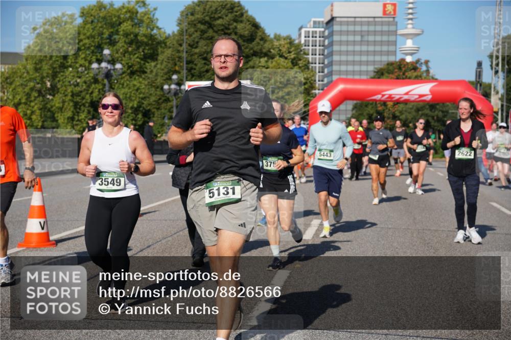 07.09.2025 - BARMER Alsterlauf Yannick Fuchs http://msf.ph/oto/8826566 07.09.2025 10:05:45 Laufen 3549, 5131, 375, 5443, 2622 meine-sportfotos.de