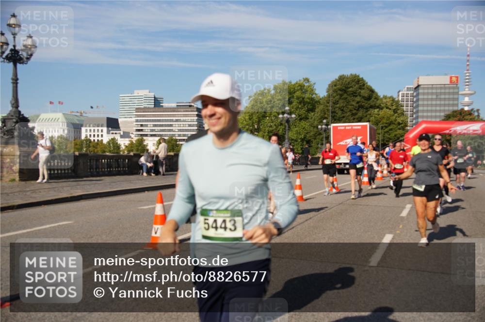 07.09.2025 - BARMER Alsterlauf Yannick Fuchs http://msf.ph/oto/8826577 07.09.2025 10:05:49 Laufen 5443 meine-sportfotos.de
