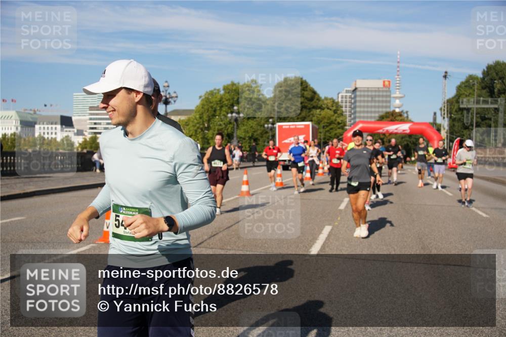 07.09.2025 - BARMER Alsterlauf Yannick Fuchs http://msf.ph/oto/8826578 07.09.2025 10:05:50 Laufen 54 meine-sportfotos.de