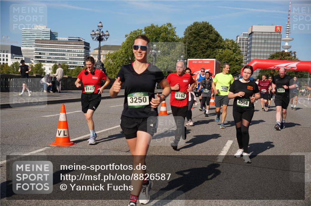 07.09.2025 - BARMER Alsterlauf Yannick Fuchs http://msf.ph/oto/8826587 07.09.2025 10:05:53 Laufen 8147, 3250, 8162, 4260, 4203, 4058, 43, 5533, 4893 meine-sportfotos.de