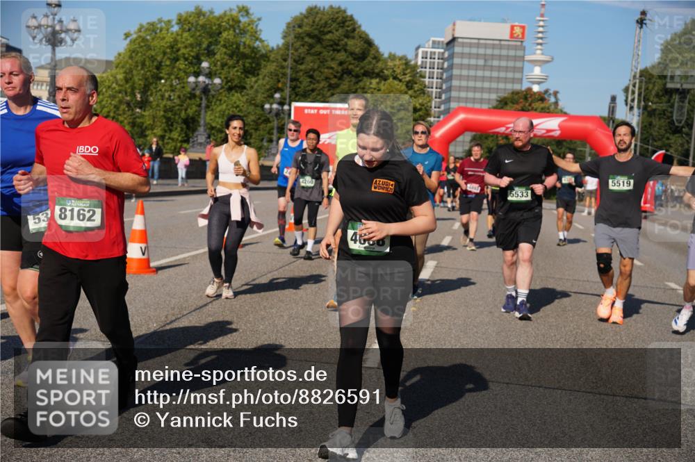 07.09.2025 - BARMER Alsterlauf Yannick Fuchs http://msf.ph/oto/8826591 07.09.2025 10:05:54 Laufen 53, 8162, 5519, 24, 4260, 5533, 4666 meine-sportfotos.de