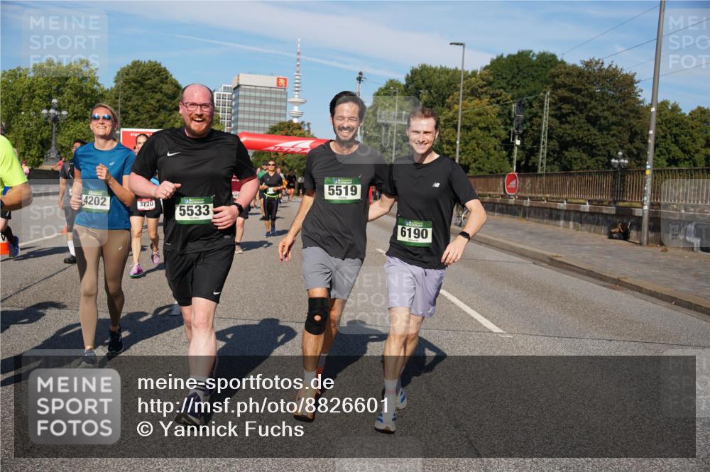 07.09.2025 - BARMER Alsterlauf Yannick Fuchs http://msf.ph/oto/8826601 07.09.2025 10:05:56 Laufen 5519, 48, 4202, 3770, 5533, 6190 meine-sportfotos.de