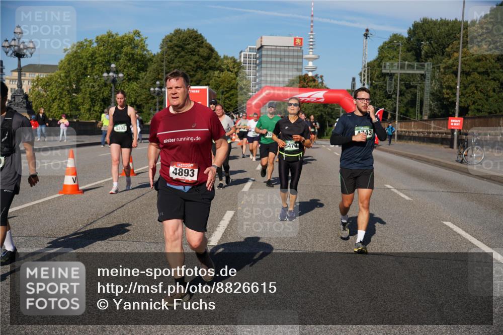 07.09.2025 - BARMER Alsterlauf Yannick Fuchs http://msf.ph/oto/8826615 07.09.2025 10:06:00 Laufen 4302, 4893, 847, 243 meine-sportfotos.de