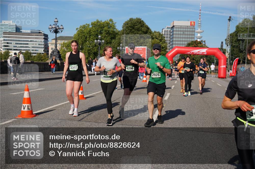 07.09.2025 - BARMER Alsterlauf Yannick Fuchs http://msf.ph/oto/8826624 07.09.2025 10:06:02 Laufen 4302, 4296, 2925, 466, 2197 meine-sportfotos.de