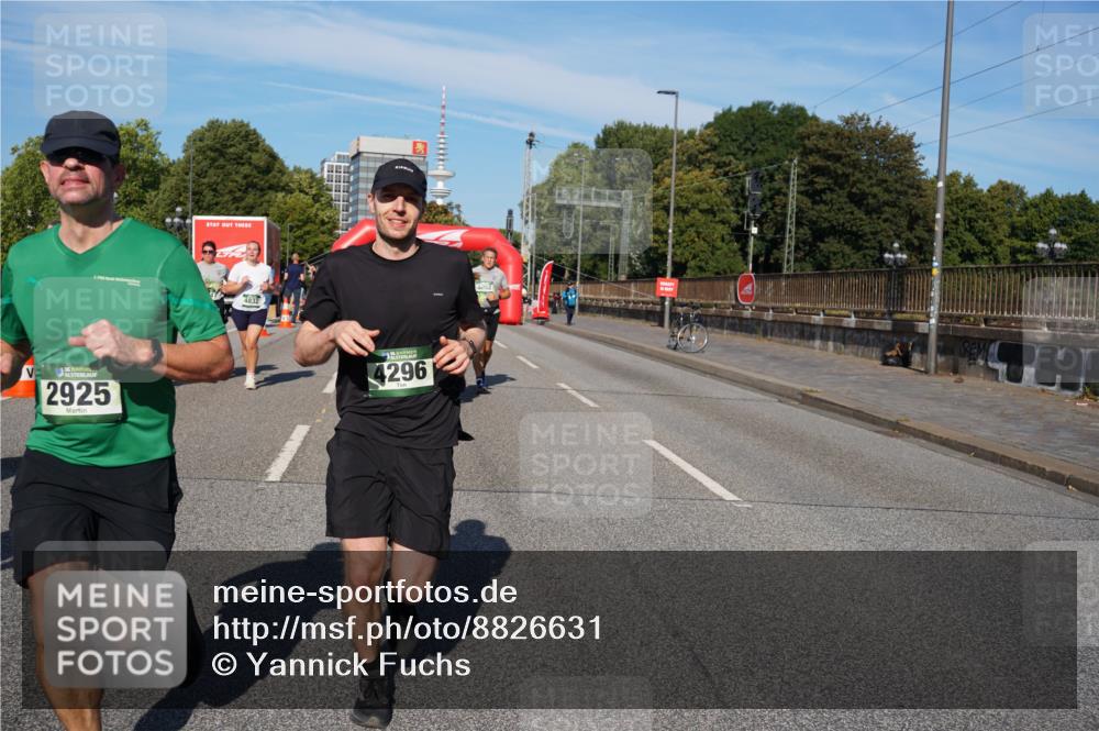 07.09.2025 - BARMER Alsterlauf Yannick Fuchs http://msf.ph/oto/8826631 07.09.2025 10:06:04 Laufen 2925, 4832, 4296 meine-sportfotos.de