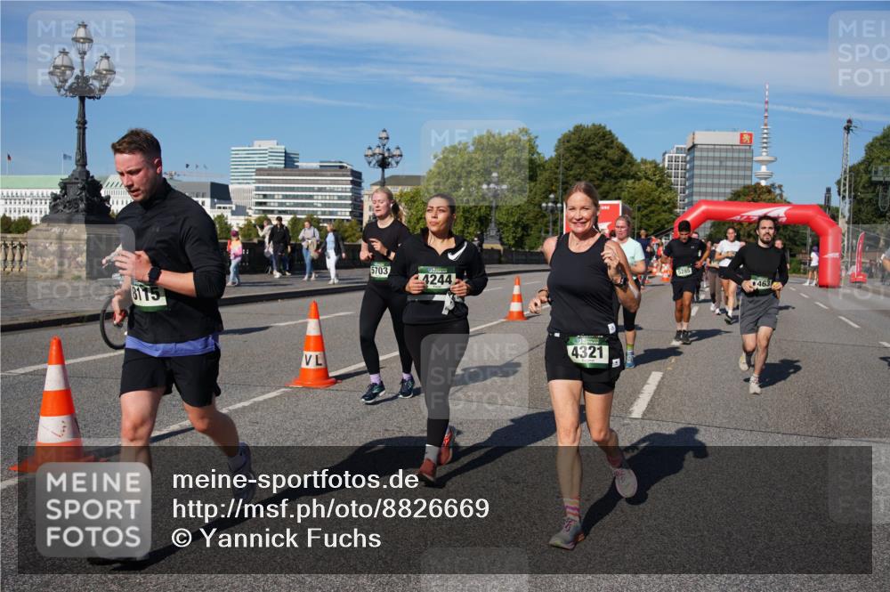 07.09.2025 - BARMER Alsterlauf Yannick Fuchs http://msf.ph/oto/8826669 07.09.2025 10:06:13 Laufen 8115, 5703, 4244, 4321, 463 meine-sportfotos.de