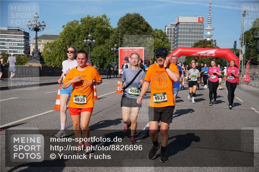 07.09.2025 - BARMER Alsterlauf Yannick Fuchs http://msf.ph/oto/8826696 07.09.2025 10:06:22 Laufen 4935, 4554, 4933, 2907, 2895, 4291 meine-sportfotos.de