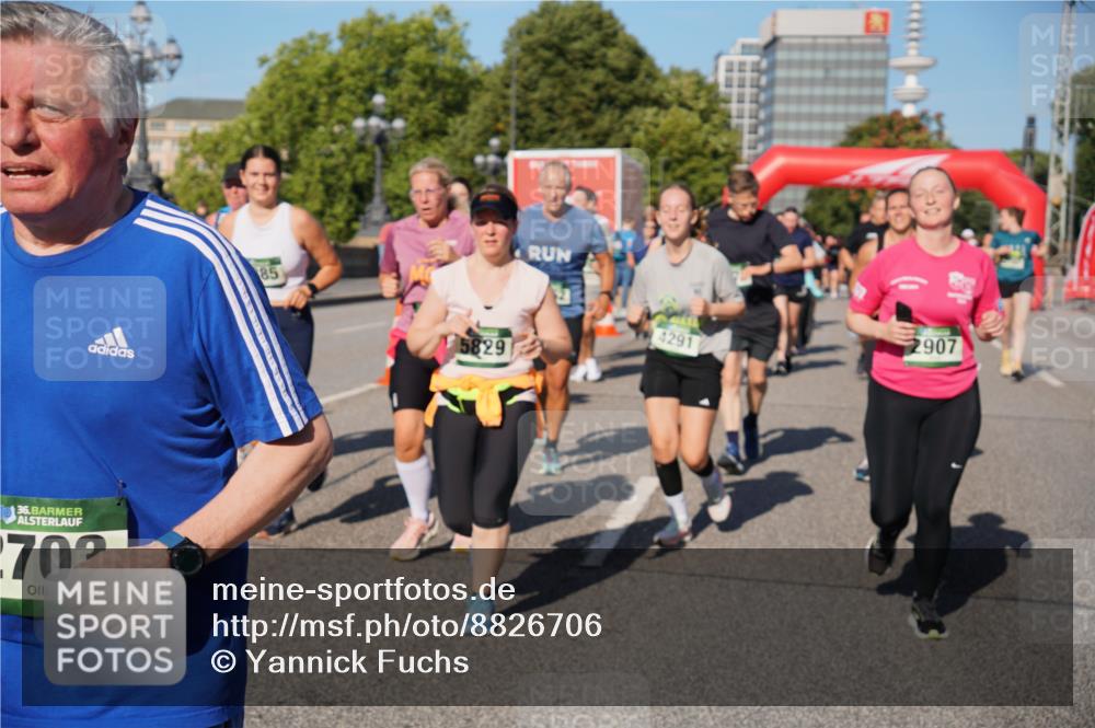 07.09.2025 - BARMER Alsterlauf Yannick Fuchs http://msf.ph/oto/8826706 07.09.2025 10:06:25 Laufen 36, 270, 85, 5829, 4291, 2907 meine-sportfotos.de