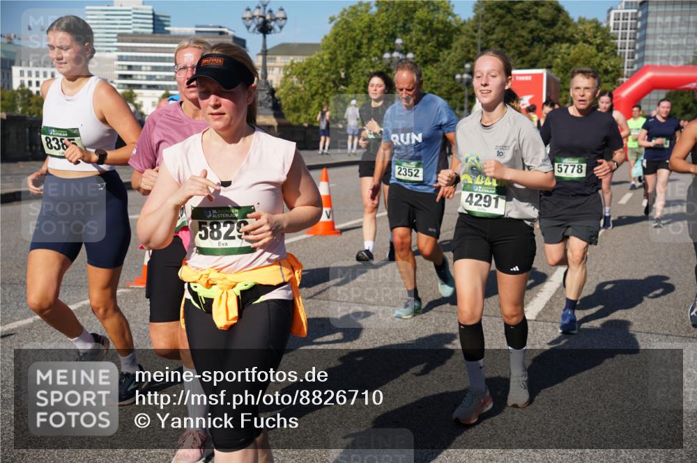 07.09.2025 - BARMER Alsterlauf Yannick Fuchs http://msf.ph/oto/8826710 07.09.2025 10:06:26 Laufen 838, 36, 5829, 2352, 10, 4291, 5778 meine-sportfotos.de