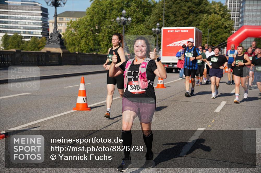 07.09.2025 - BARMER Alsterlauf Yannick Fuchs http://msf.ph/oto/8826738 07.09.2025 10:06:37 Laufen 608, 346, 4913, 4912, 368 meine-sportfotos.de