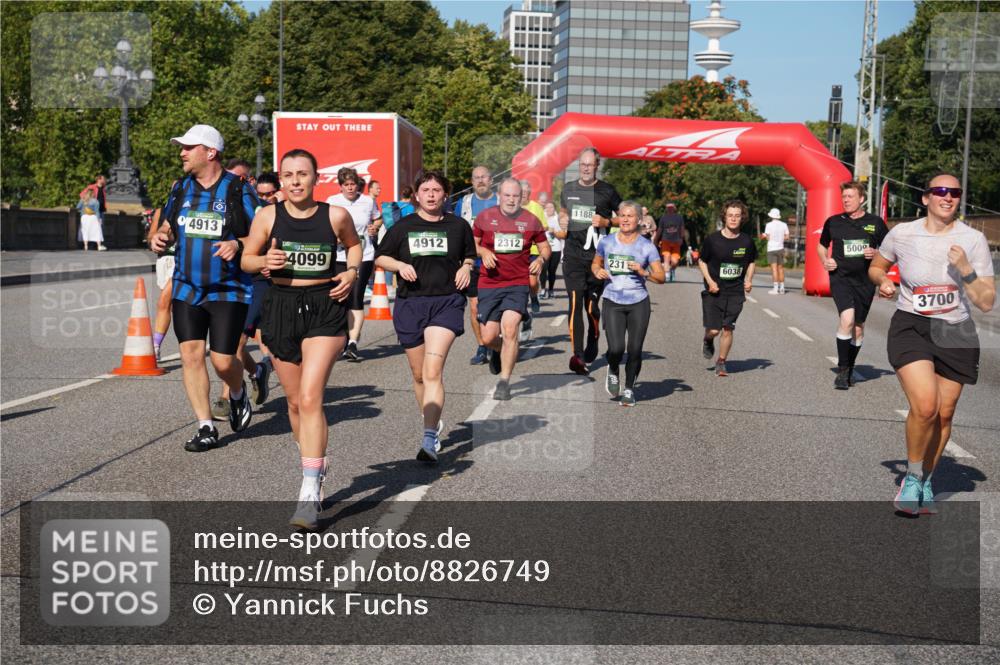 07.09.2025 - BARMER Alsterlauf Yannick Fuchs http://msf.ph/oto/8826749 07.09.2025 10:06:39 Laufen 4913, 4912, 2312, 4099, 1188, 5000, 231, 6038, 3700 meine-sportfotos.de