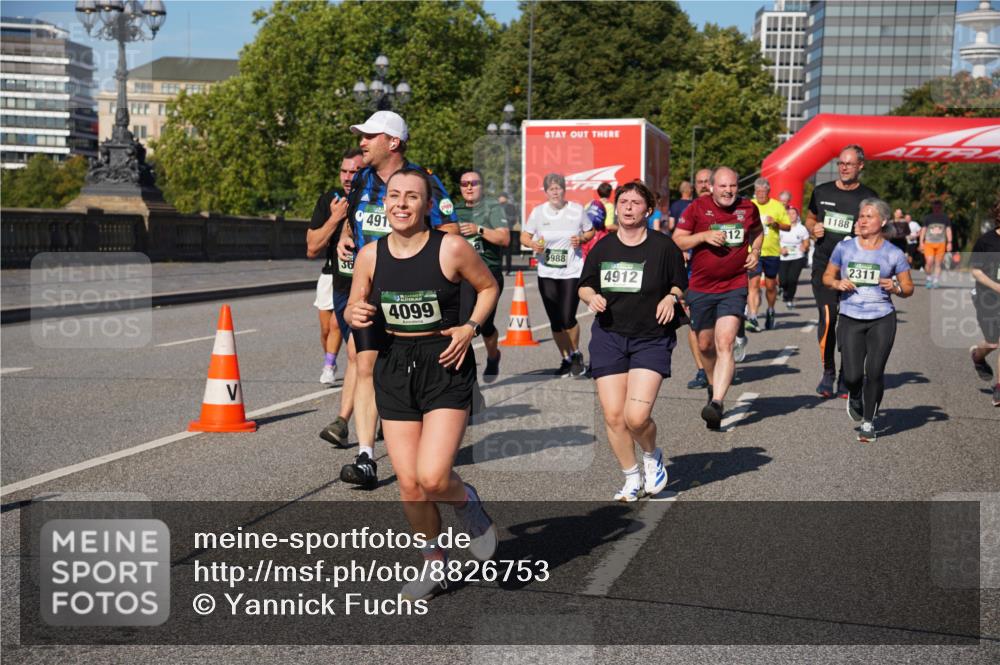07.09.2025 - BARMER Alsterlauf Yannick Fuchs http://msf.ph/oto/8826753 07.09.2025 10:06:40 Laufen 36, 491, 4099, 5988, 4912, 312, 1188, 2311 meine-sportfotos.de