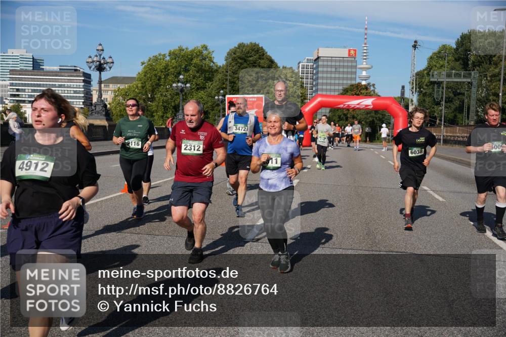 07.09.2025 - BARMER Alsterlauf Yannick Fuchs http://msf.ph/oto/8826764 07.09.2025 10:06:42 Laufen 4912, 2116, 2312, 10, 3472, 00, 6038, 11 meine-sportfotos.de