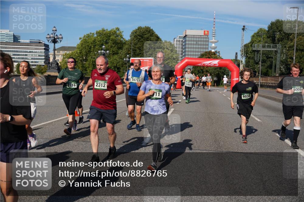 07.09.2025 - BARMER Alsterlauf Yannick Fuchs http://msf.ph/oto/8826765 07.09.2025 10:06:42 Laufen 216, 2312, 3472, 11, 6038, 5009 meine-sportfotos.de