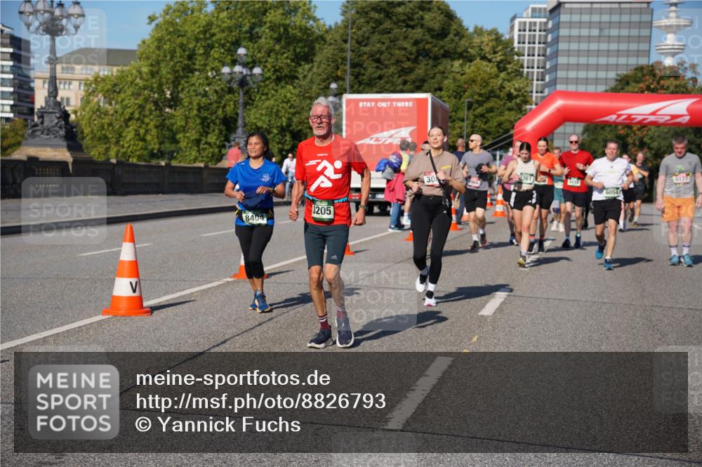 07.09.2025 - BARMER Alsterlauf Yannick Fuchs http://msf.ph/oto/8826793 07.09.2025 10:06:52 Laufen 8404, 3205, 30, 4261, 6177, 6054 meine-sportfotos.de