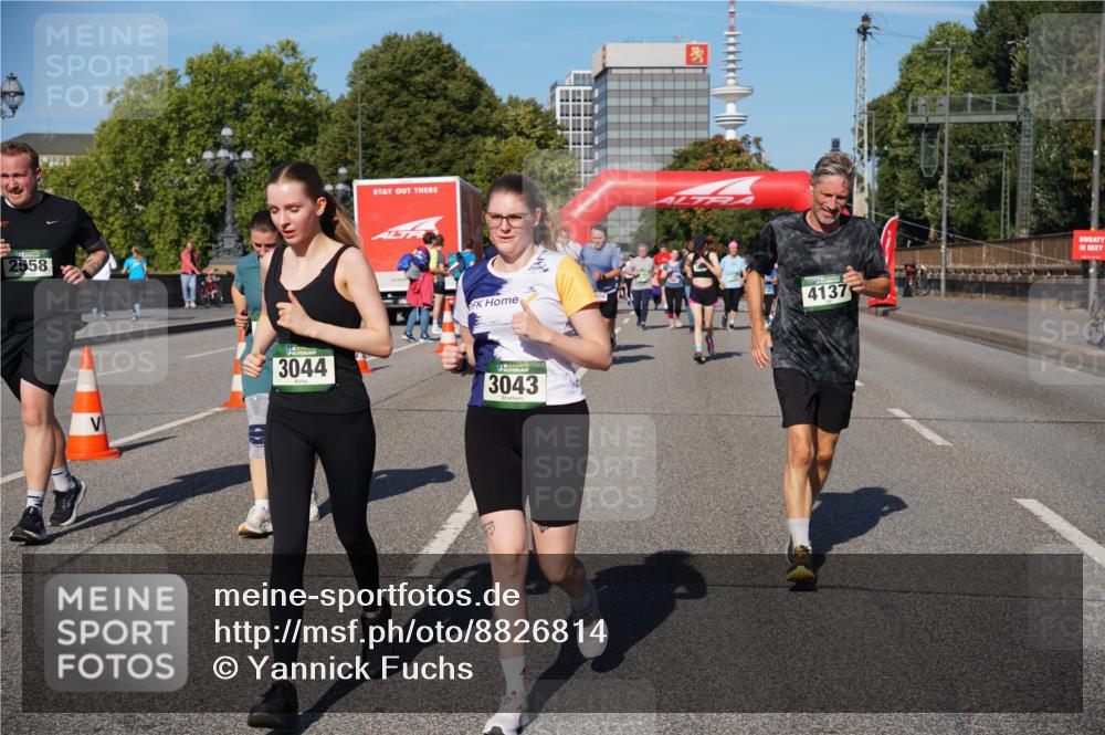 07.09.2025 - BARMER Alsterlauf Yannick Fuchs http://msf.ph/oto/8826814 07.09.2025 10:07:01 Laufen 15, 2558, 3044, 4137, 3043 meine-sportfotos.de