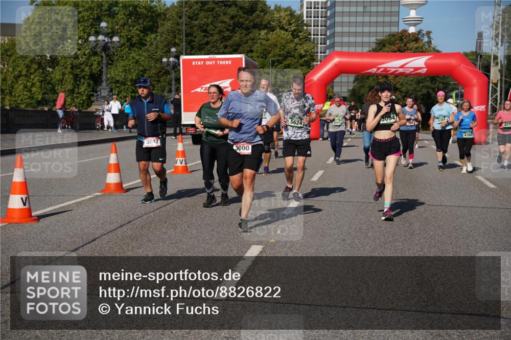 07.09.2025 - BARMER Alsterlauf Yannick Fuchs http://msf.ph/oto/8826822 07.09.2025 10:07:05 Laufen 3647, 3600, 5624, 309, 4381, 4380, 4315 meine-sportfotos.de