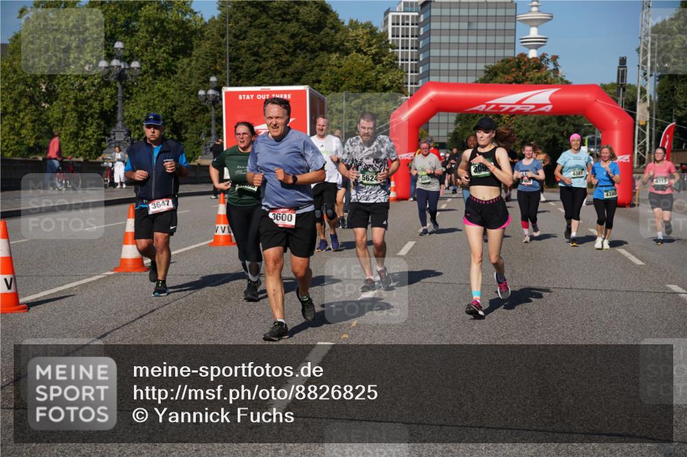 07.09.2025 - BARMER Alsterlauf Yannick Fuchs http://msf.ph/oto/8826825 07.09.2025 10:07:05 Laufen 3647, 3600, 5624, 309, 4381, 2468, 4380, 4313 meine-sportfotos.de