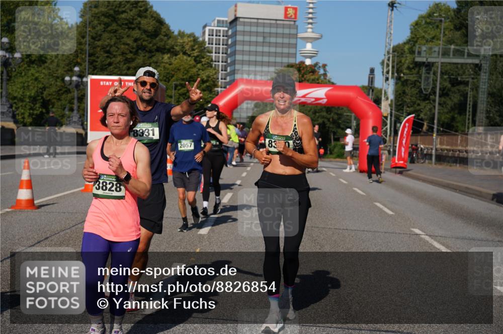 07.09.2025 - BARMER Alsterlauf Yannick Fuchs http://msf.ph/oto/8826854 07.09.2025 10:07:18 Laufen 3828, 8331, 2057, 83, 0 meine-sportfotos.de