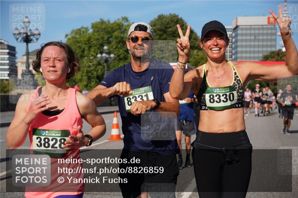07.09.2025 - BARMER Alsterlauf Yannick Fuchs http://msf.ph/oto/8826859 07.09.2025 10:07:20 Laufen 36, 3828, 36, 8331, 36, 8330 meine-sportfotos.de