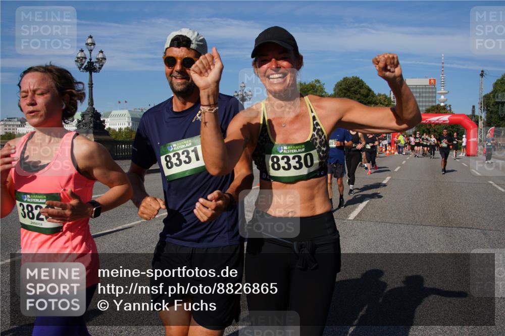 07.09.2025 - BARMER Alsterlauf Yannick Fuchs http://msf.ph/oto/8826865 07.09.2025 10:07:20 Laufen 136, 382, 460, 8331, 36, 8330, 057 meine-sportfotos.de