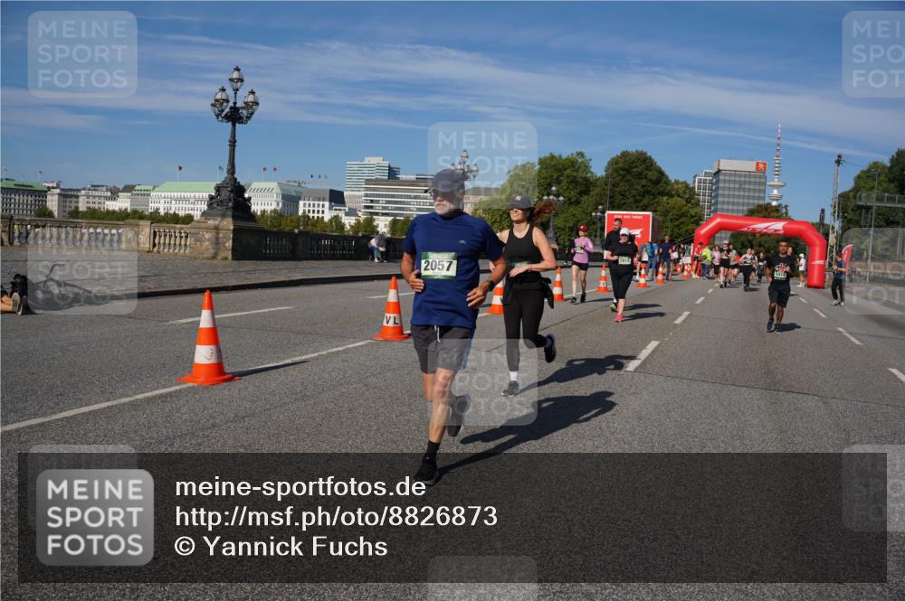 07.09.2025 - BARMER Alsterlauf Yannick Fuchs http://msf.ph/oto/8826873 07.09.2025 10:07:22 Laufen 2057, 2915, 5419 meine-sportfotos.de