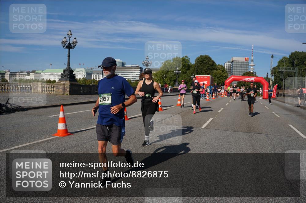 07.09.2025 - BARMER Alsterlauf Yannick Fuchs http://msf.ph/oto/8826875 07.09.2025 10:07:22 Laufen 2057 meine-sportfotos.de
