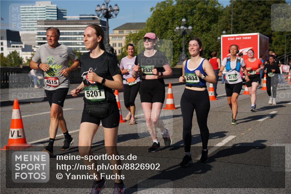 07.09.2025 - BARMER Alsterlauf Yannick Fuchs http://msf.ph/oto/8826902 07.09.2025 10:07:31 Laufen 10, 4515, 5201, 4848, 2820, 2934, 4193, 3867 meine-sportfotos.de
