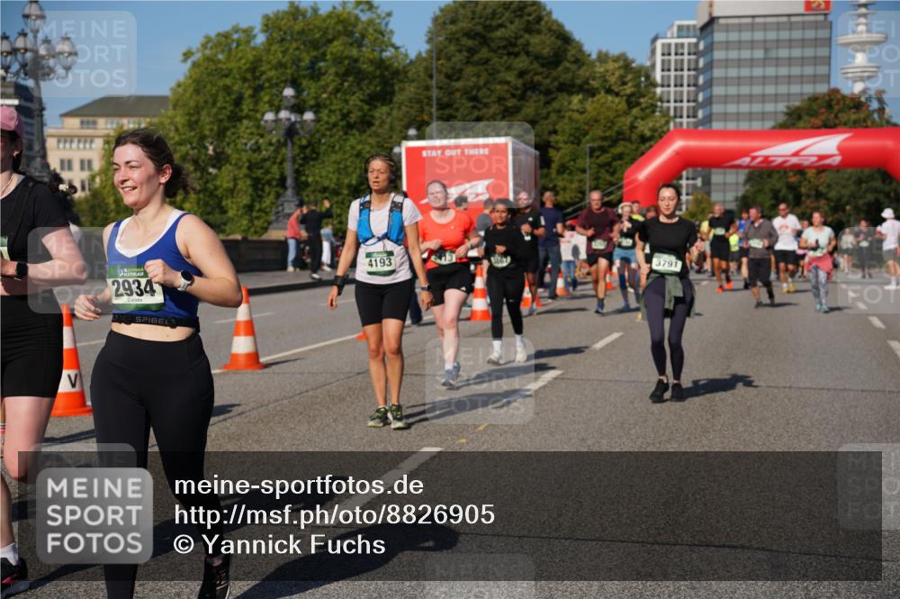 07.09.2025 - BARMER Alsterlauf Yannick Fuchs http://msf.ph/oto/8826905 07.09.2025 10:07:32 Laufen 36, 2934, 4193, 3791 meine-sportfotos.de