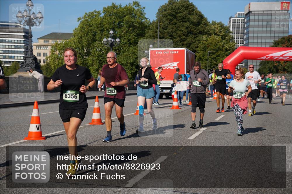 07.09.2025 - BARMER Alsterlauf Yannick Fuchs http://msf.ph/oto/8826923 07.09.2025 10:07:38 Laufen 7, 8356, 2293, 6130, 2017, 3349, 3348, 2283, 3703 meine-sportfotos.de
